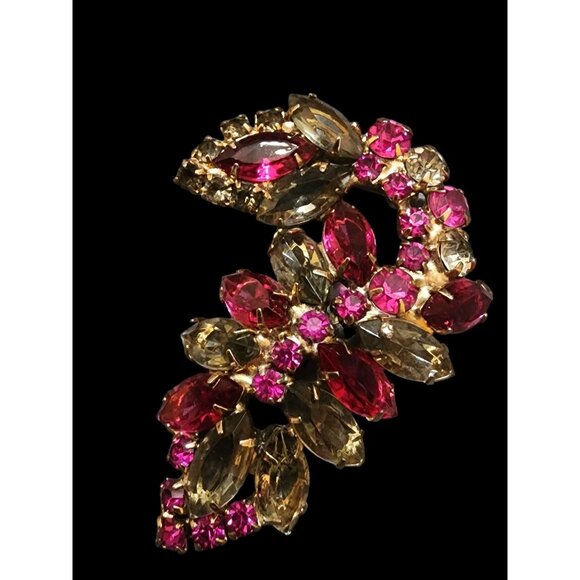 Beautiful Vintage Unsigned Beauty Rhinestone Brooch (A4709)